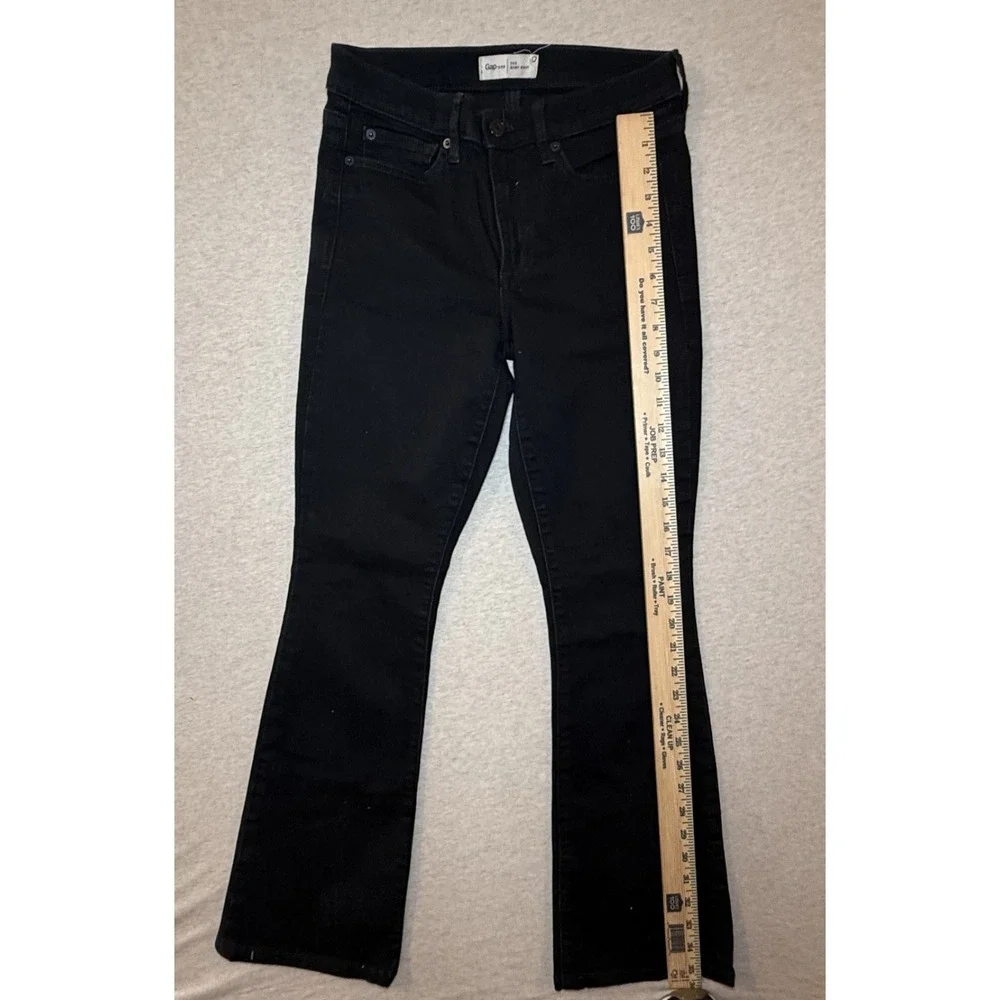 GAP. black baby boot fit. kid size 10.boot cut fit. great condition
